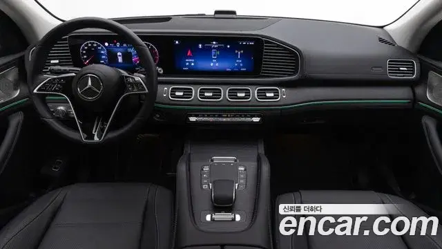 Mercedes-Benz GLE-Class 2025 — Photo 6/20