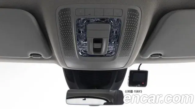 Mercedes-Benz GLE-Class 2025 — Photo 17/20