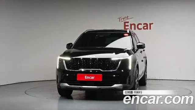 Kia Sorento 2024 — Photo 2/20