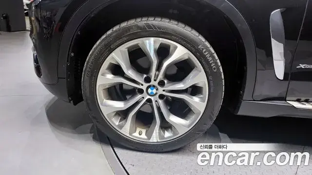 BMW X6 2018 — Photo 5/20
