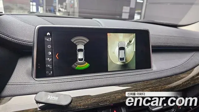 BMW X6 2018 — Photo 14/20