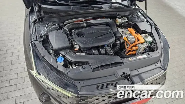Kia K5 2020 — ფოტო 13/30
