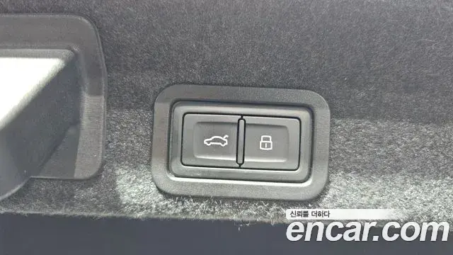 Audi A6 2019 — Photo 13/34