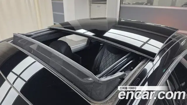Mercedes-Benz S-Class 2021 — ფოტო 19/20