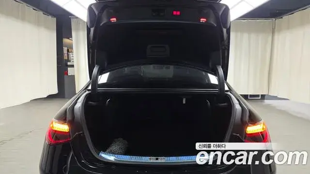 Mercedes-Benz S-Class 2021 — ფოტო 20/20