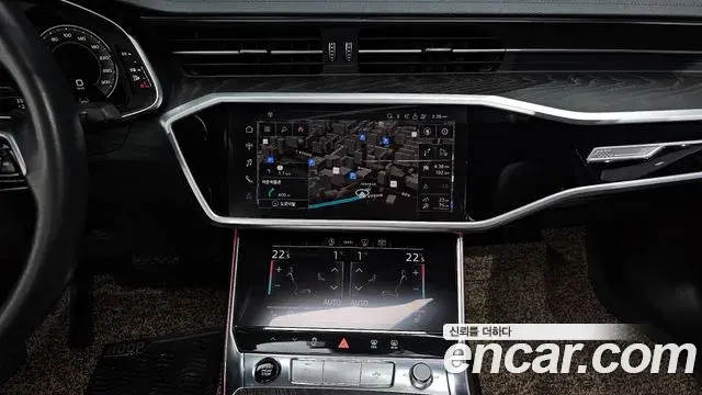Audi A6 2021 — Şəkil 24/32