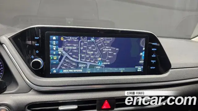 Hyundai Sonata Hybrid 2019 — Şəkil 13/20