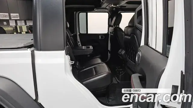 Jeep Gladiator 2021 — Şəkil 11/20
