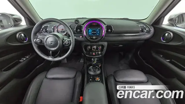 Mini Cooper Clubman 2020 — Photo 7/20