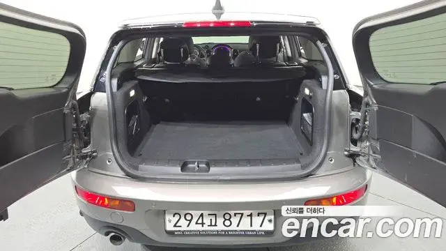 Mini Cooper Clubman 2020 — Photo 17/20