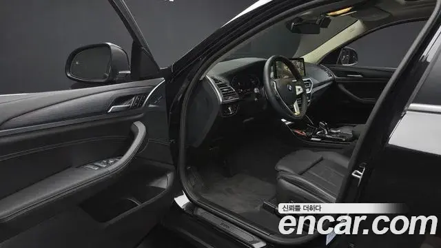 BMW X4 2025 — Photo 10/20