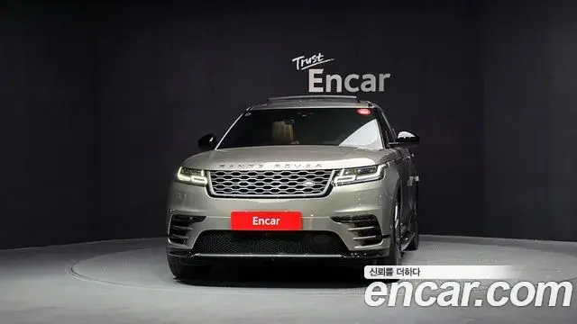Land Rover Range Rover Velar 2018 — Photo 3/20
