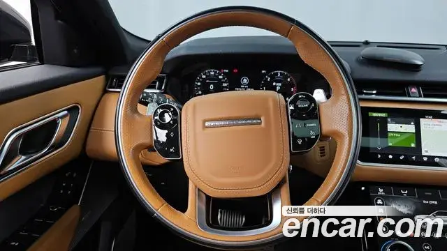 Land Rover Range Rover Velar 2018 — Photo 13/20