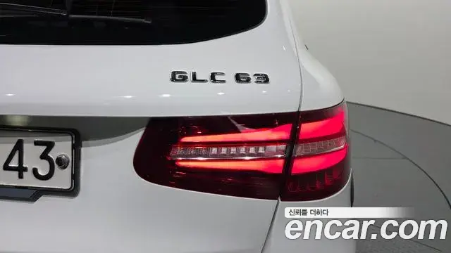 Mercedes-Benz GLC-Class 2018 — Şəkil 21/32