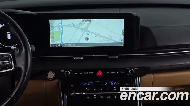 Kia Carnival 2021 — Photo 14/20