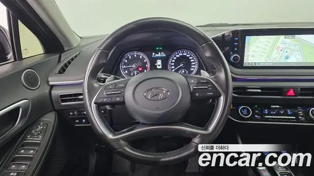 Hyundai Sonata 2022 — Фото 14/20