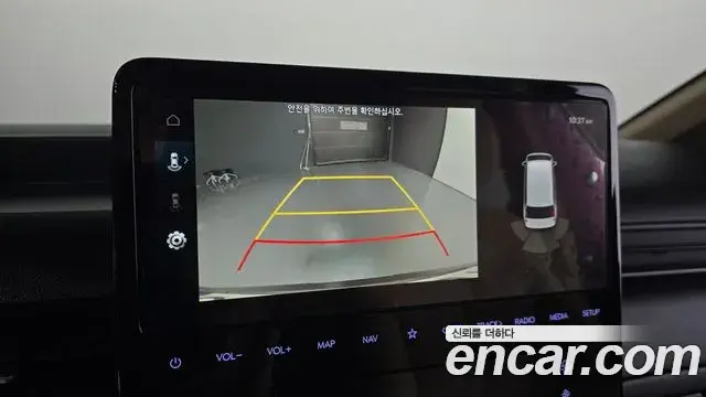 Hyundai Staria 2024 — Фото 16/20
