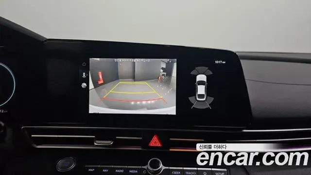 Hyundai The New Avante Hybrid 2020 — Photo 18/30
