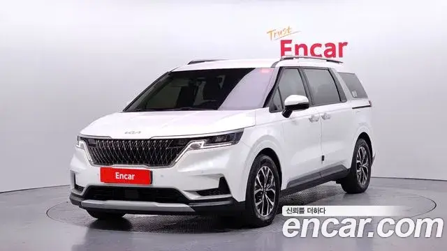 Kia Carnival, 2022