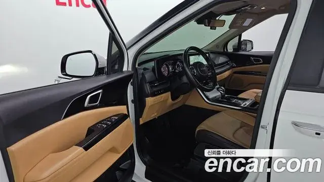 Kia Carnival 2022 — Şəkil 10/20
