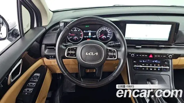 Kia Carnival 2022 — Şəkil 13/20