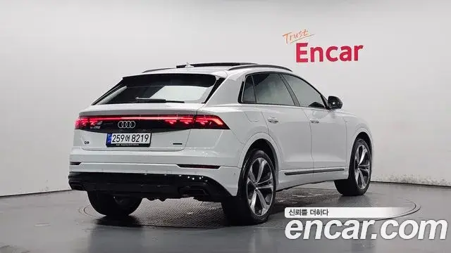 Audi Q7 2025 — Şəkil 2/20