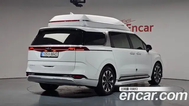 Kia Carnival 2022 — Photo 2/20