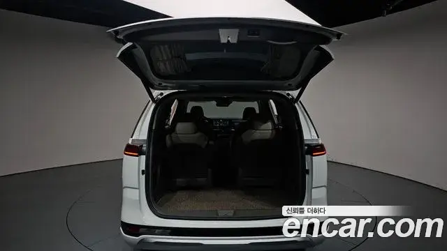 Kia Carnival 2022 — Photo 20/20