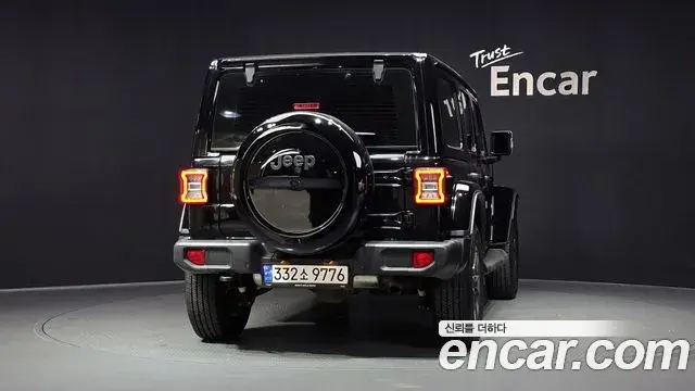 Jeep Wrangler 2021 — Şəkil 16/30