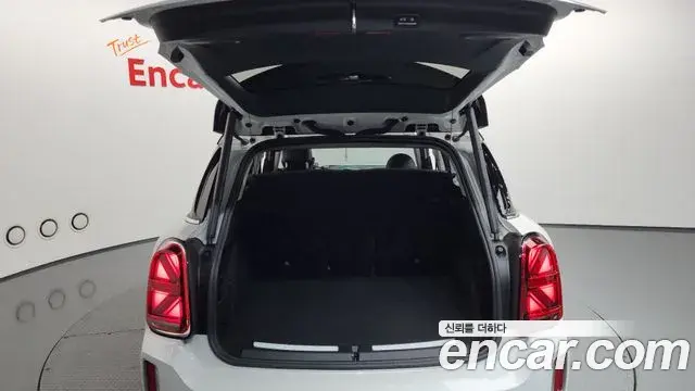 Mini Cooper Countryman 2024 — Photo 19/20