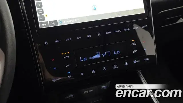 Hyundai Tucson Hybrid 2022 — Photo 15/20