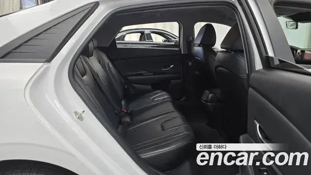 Hyundai Avante 2022 — Şəkil 12/20