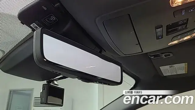 Toyota Sienna 2021 — Photo 12/19