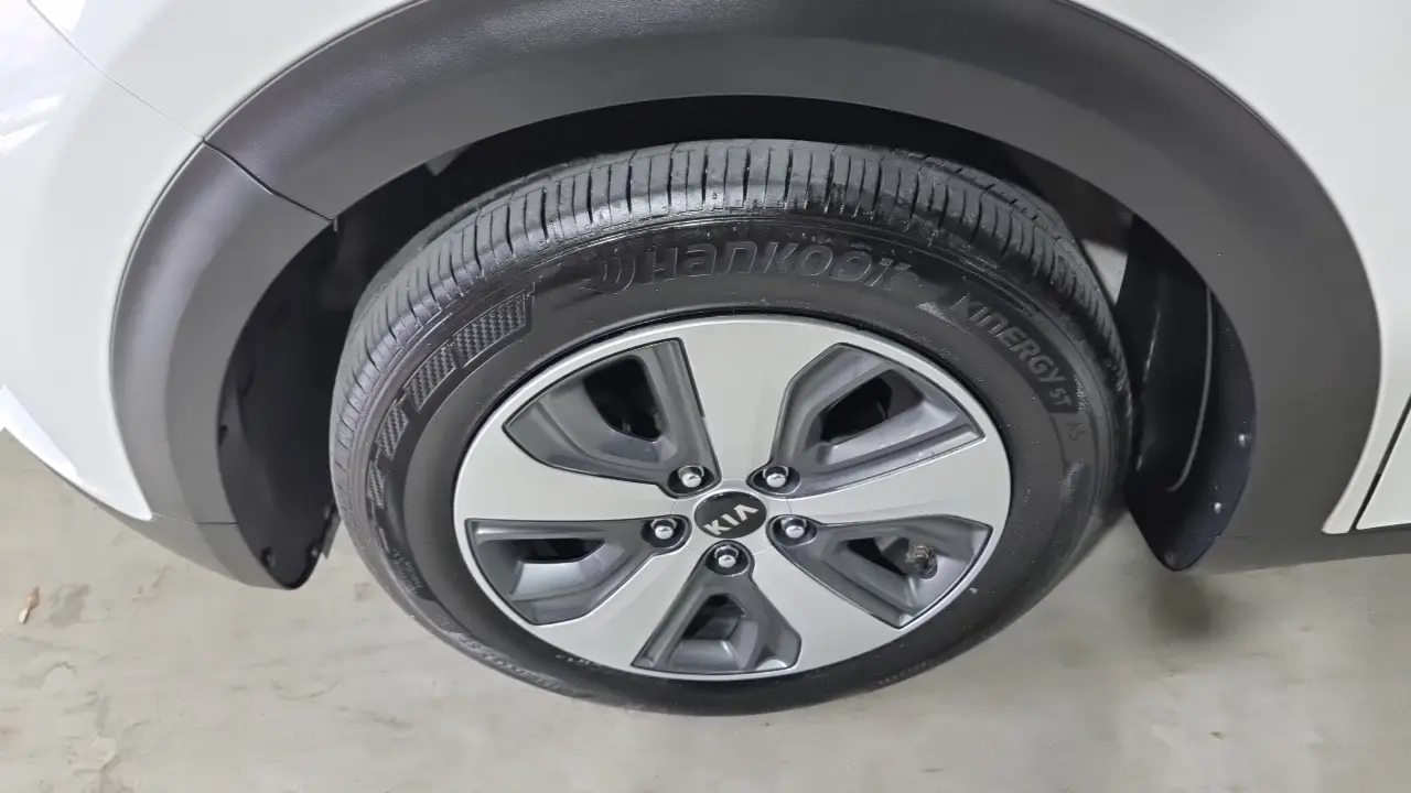 Kia Niro 2021 — Şəkil 5/18