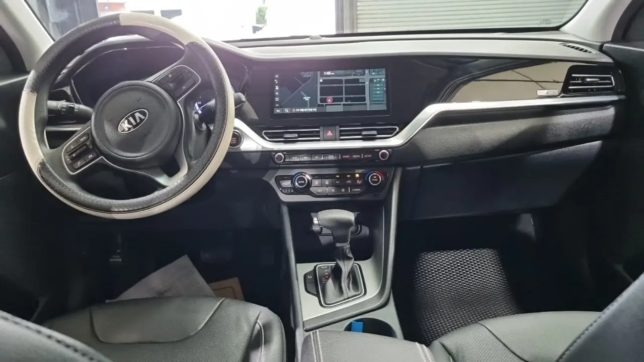 Kia Niro 2021 — Şəkil 7/18