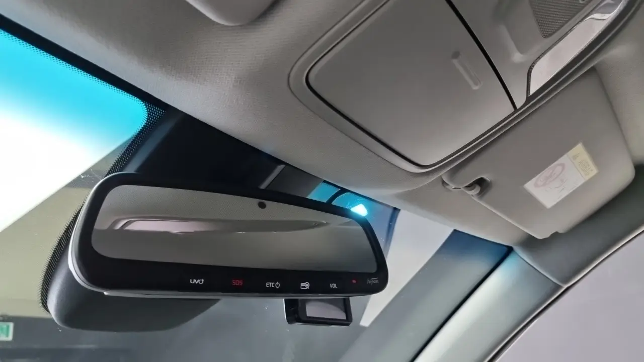 Kia Niro 2021 — Şəkil 15/18