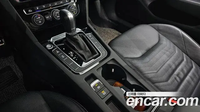Volkswagen Arteon 2019 — Photo 5/20
