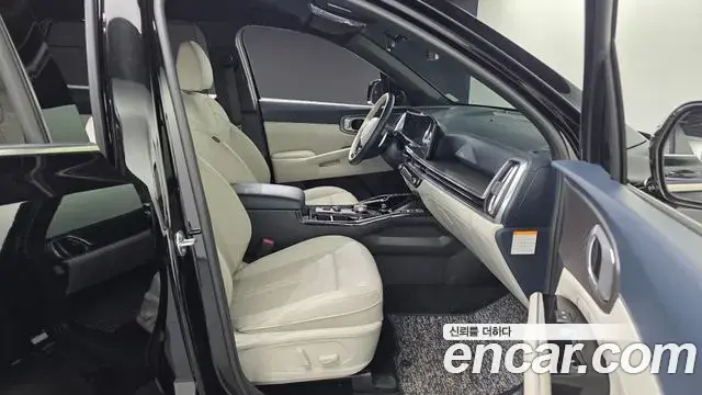 Kia Sorento 2024 — Фото 11/20