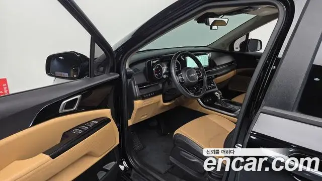 Kia Carnival 2023 — Фото 10/20