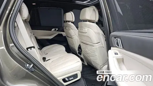 BMW X5 2025 — Photo 12/20