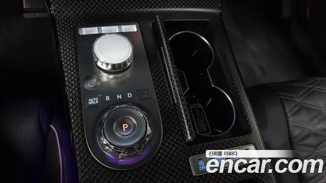 Genesis G80 2024 — Şəkil 10/31