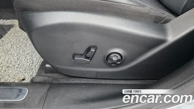 Jeep Cherokee 2020 — Şəkil 33/36