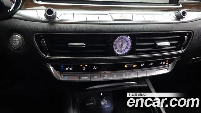 Kia The K9 2018 — Şəkil 17/20