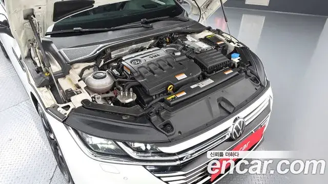 Volkswagen Arteon 2019 — ფოტო 10/20