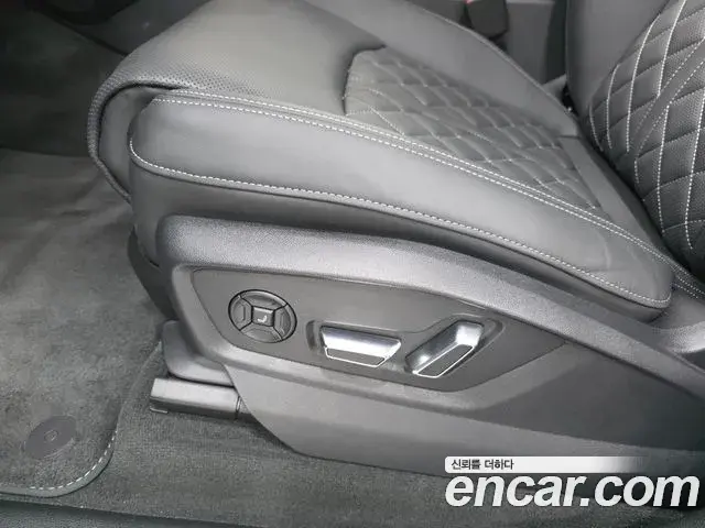 Audi Q7 2026 — Photo 16/20