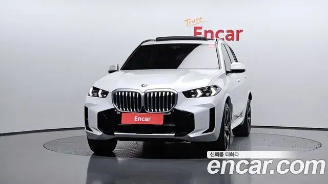 BMW X5 2025 — Фото 3/20