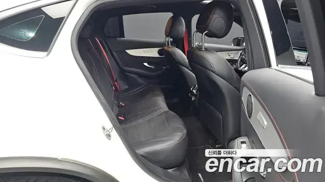 Mercedes-Benz GLC-Class 2022 — Photo 11/20