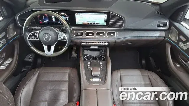 Mercedes-Benz GLS-Class 2022 — Photo 7/20