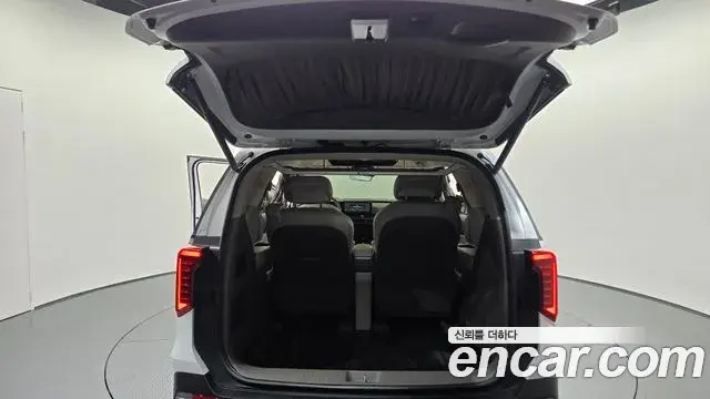 Kia Carnival 2024 — Photo 20/20