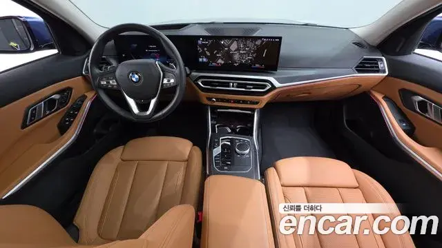 BMW 3 Series 2023 — Фото 10/20